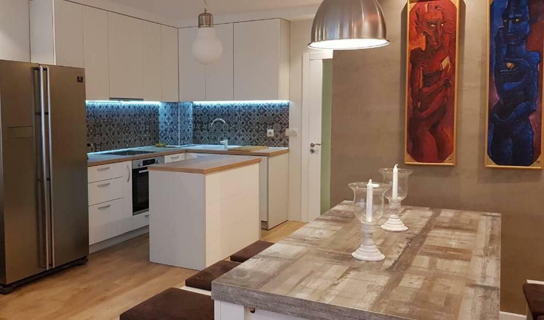 Luxury Apartments In Top City Center Varna 2 Kültér fotó