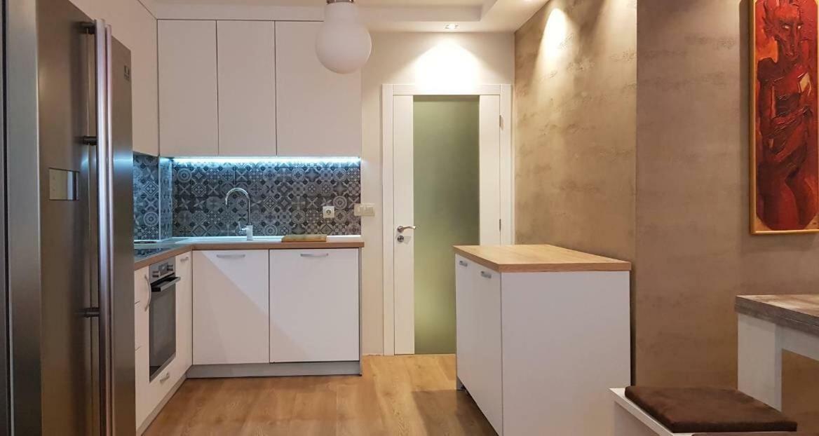 Luxury Apartments In Top City Center Varna 2 Kültér fotó