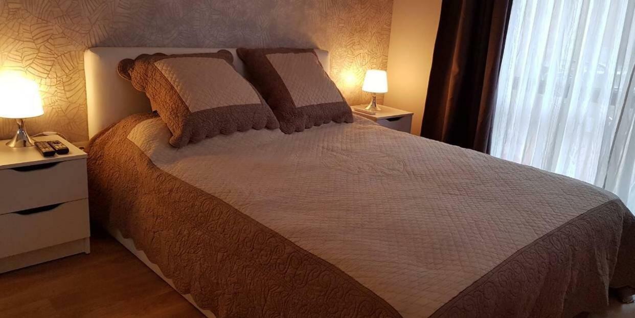 Luxury Apartments In Top City Center Varna 2 Kültér fotó